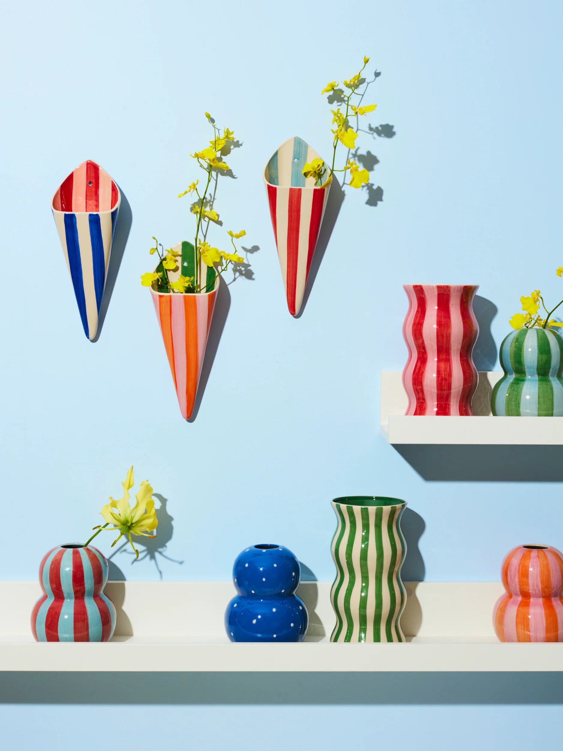 FOLLY WALL VASE BLUE STRIPE - Image 3