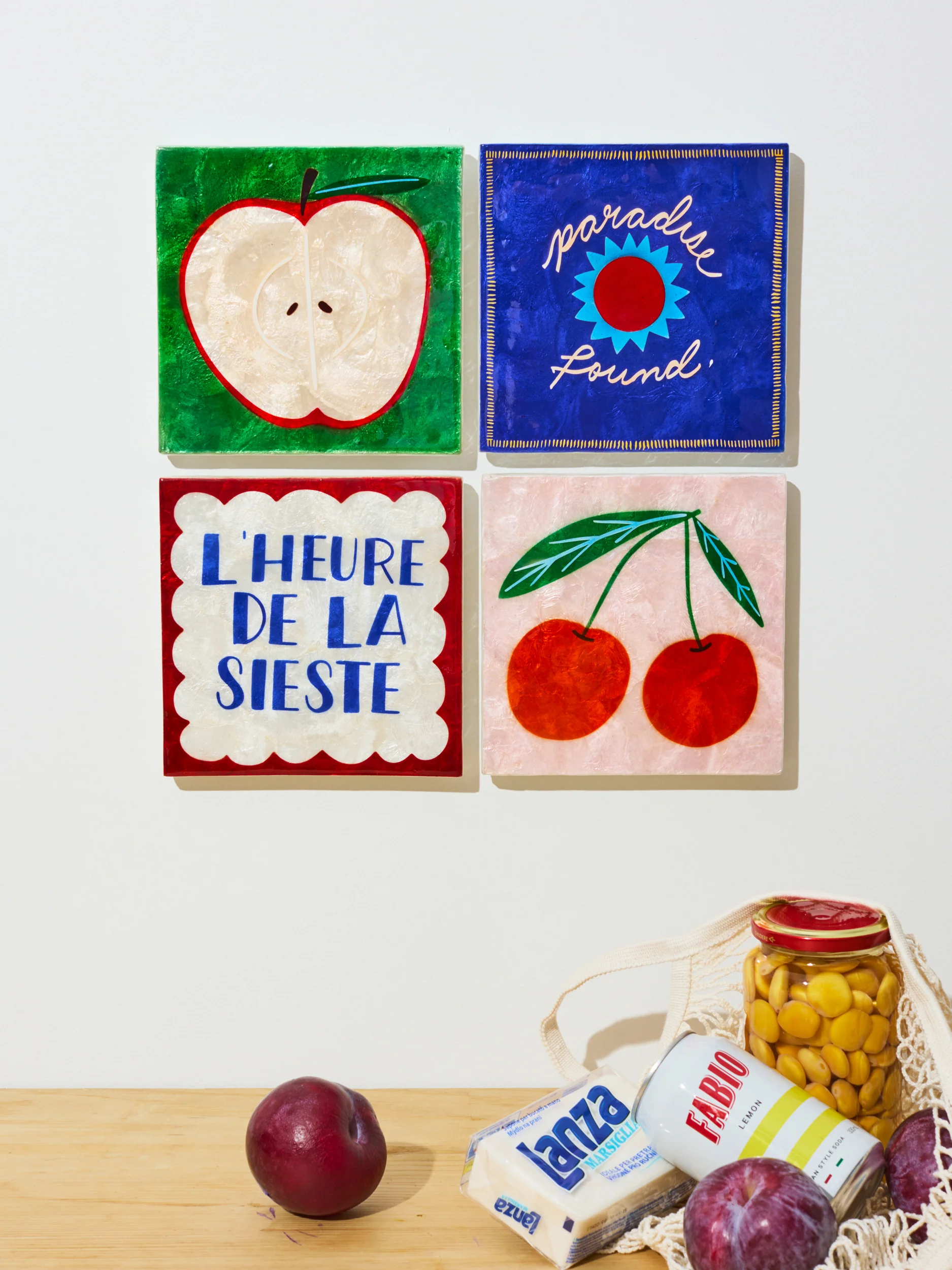SUPERETTE APPLE TILE - Image 2